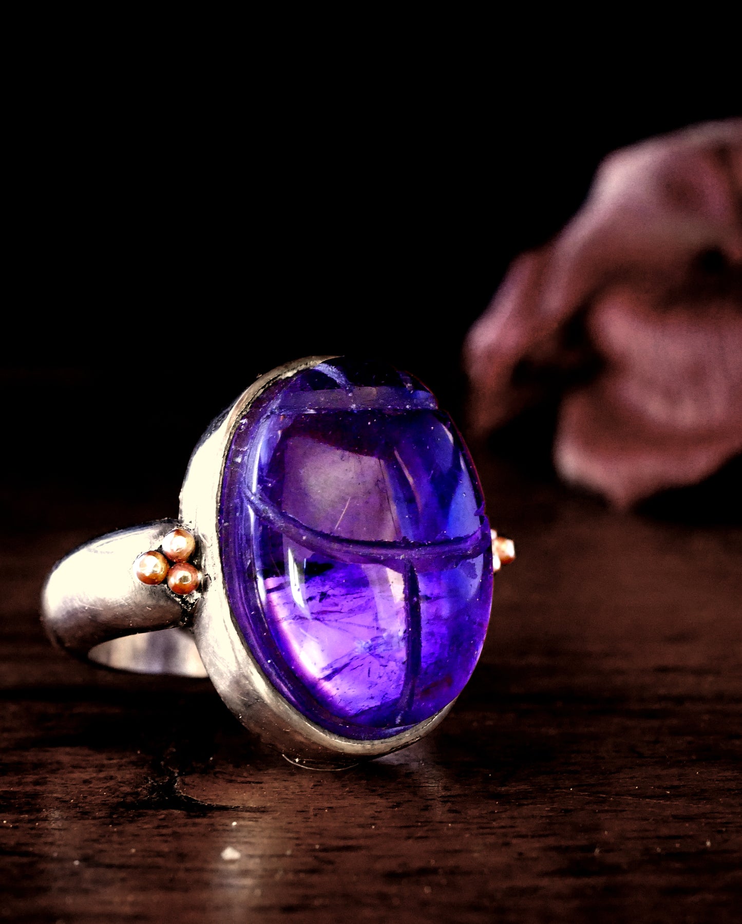 BAGUE KHEPRI - Scarabée en Améthyste, Argent 925, Or 18K