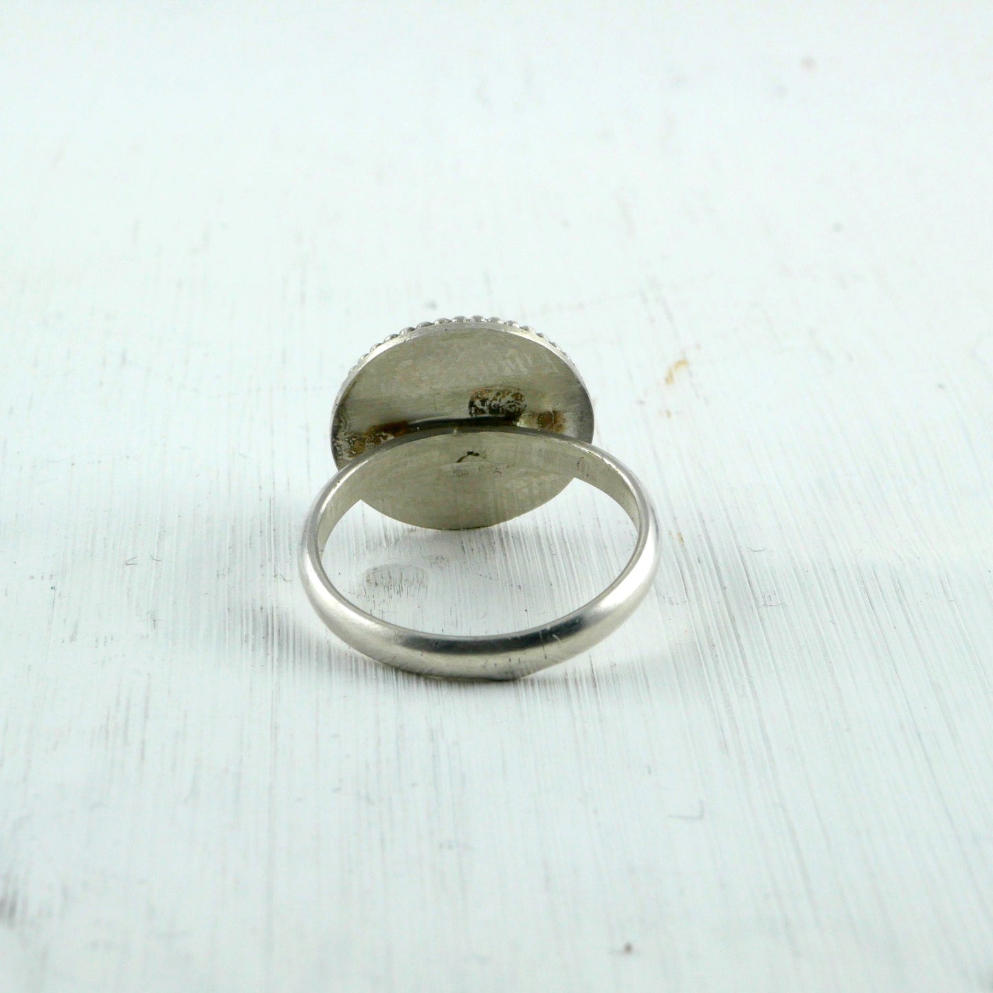 Bague dôme en argent avec Pierre de Lune arrière Thalisman