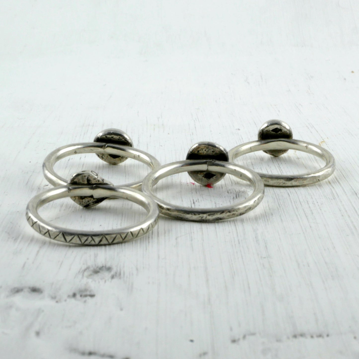 BAGUES CHRYSOPEE - Multi bague, Or, Argent, Cuivre & Grenat Thalisman