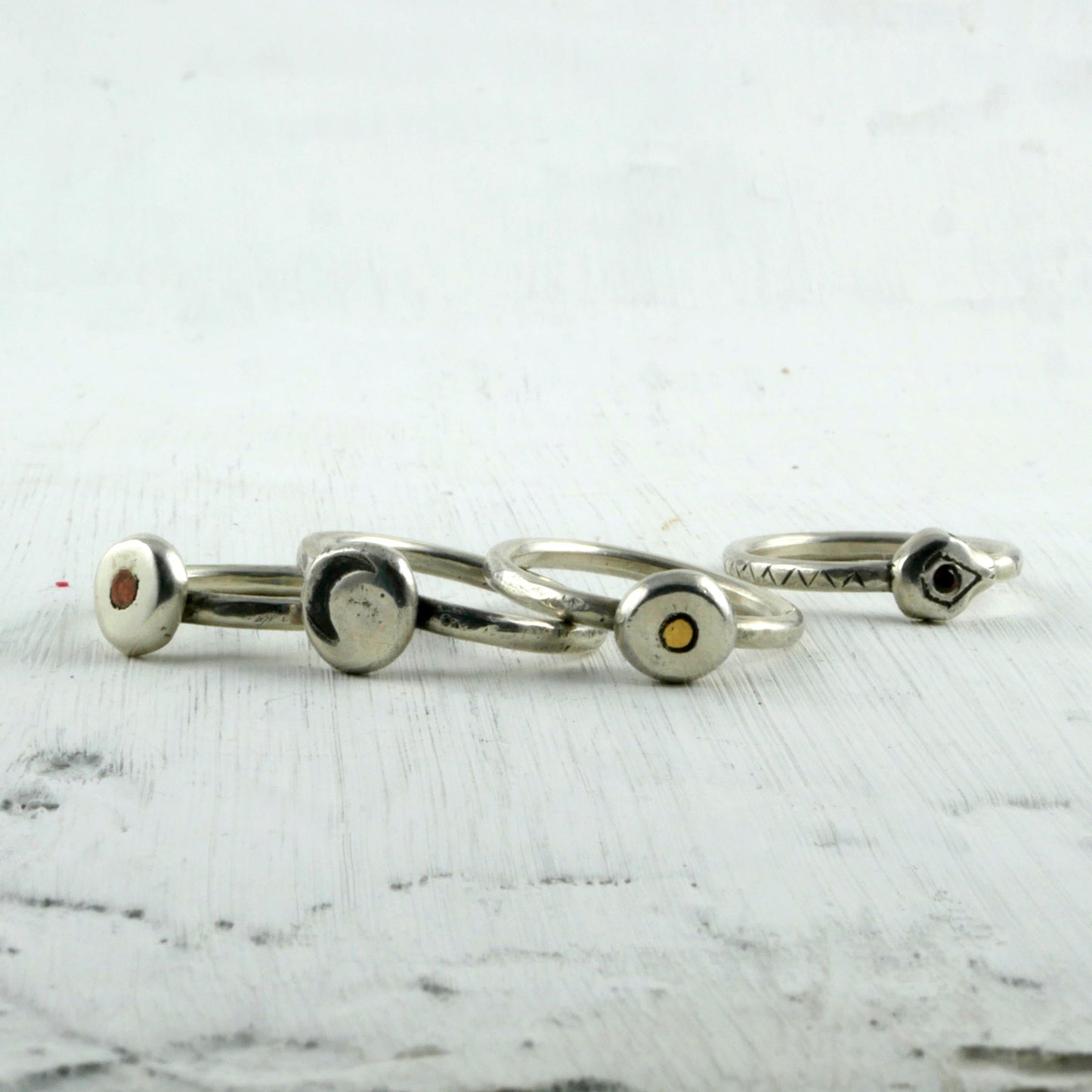 BAGUES CHRYSOPEE - Multi bague, Or, Argent, Cuivre & Grenat Thalisman