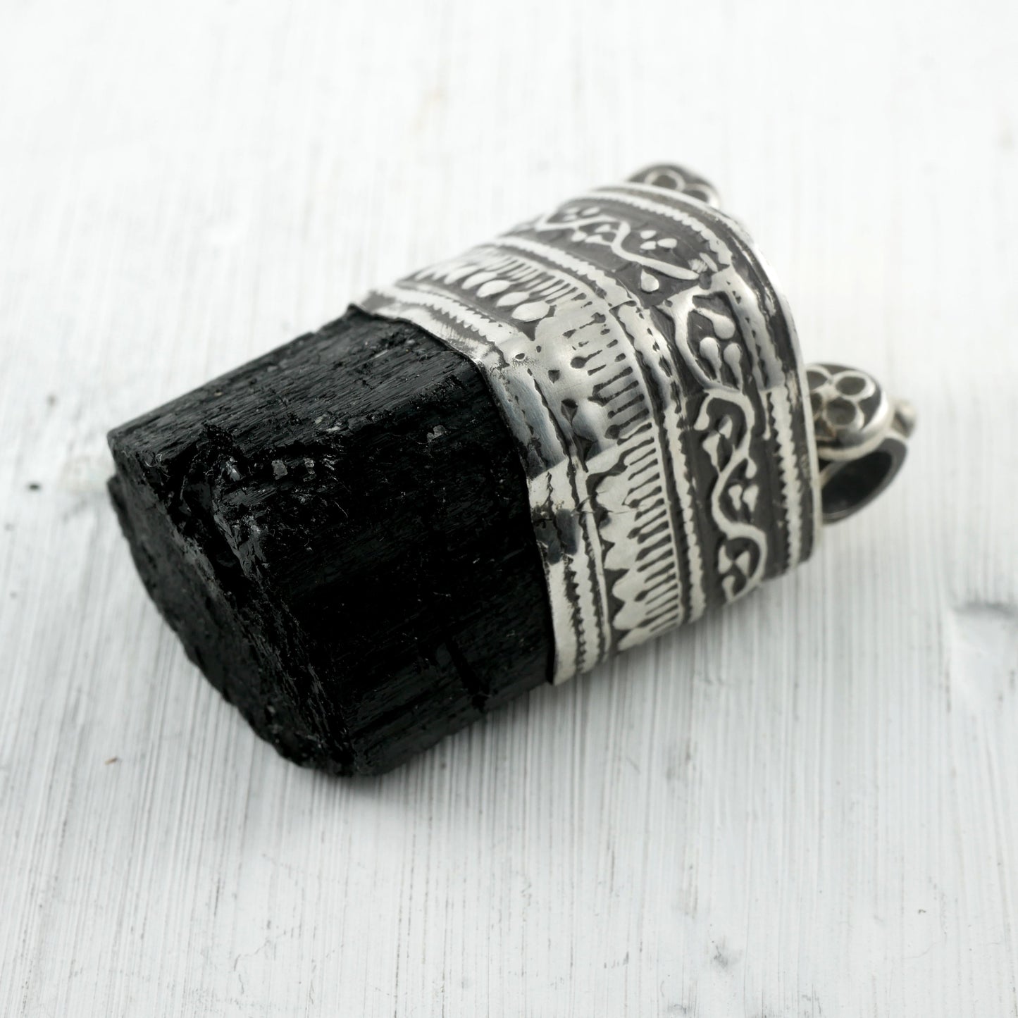 PENDENTIF NANGA - Argent & Tourmaline noire Thalisman