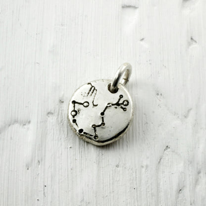 Pendentif constellations du scorpion en argent